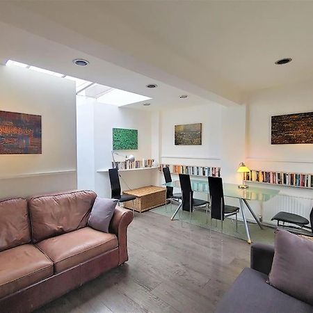 Stylish Apartment Near Carnaby Street, Sleeps 4. Londres Exterior foto